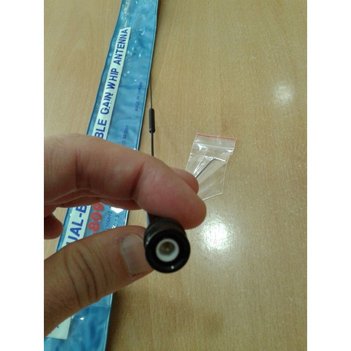NA-809 - ANTENA PORTÁTIL 144-430MHZ. RX HASTA 900 MHZ.