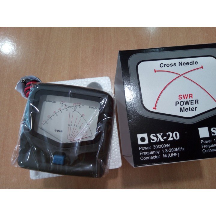 SX-20 - MEDIDOR R.O.E. Y VATÍMETRO. 1.8-200 MHZ.