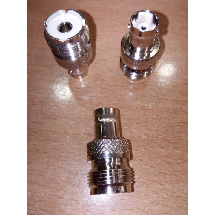 ADAPTADOR BNC HEMBRA / PL HEMBRA.