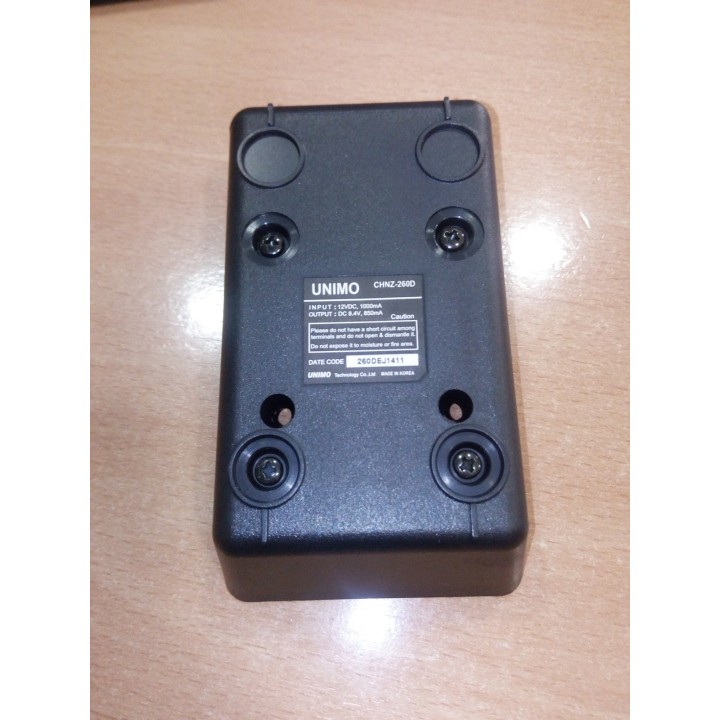 Cargador de sobremesa doble para UNIMO PZ-400