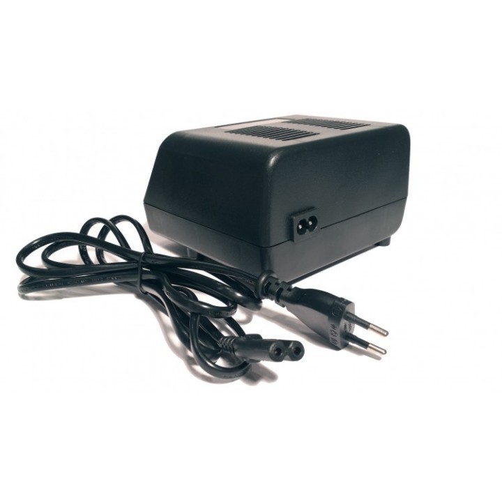 PC-515  FUENTE DE ALIMENTACION JETFON  REGULABLE CON INSTRUMENTOS Y  VENTILADOR