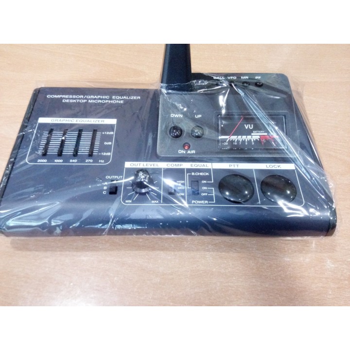 AV-908 - MICRÓFONO DE SOBREMESA CON PREVIO COMPRESOR