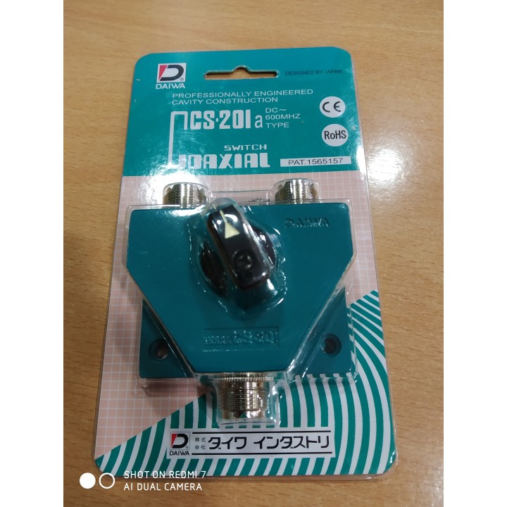 CS-201-A - CONMUTADOR 2 ANTENAS PL.