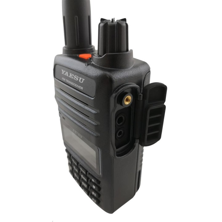 FT-4XE-B2 - TRANSCEPTOR PORTÁTIL 144-146 MHZ.