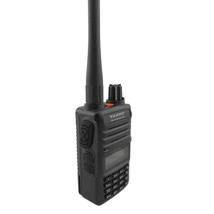 FT-4XE-B2 - TRANSCEPTOR PORTÁTIL 144-146 MHZ.