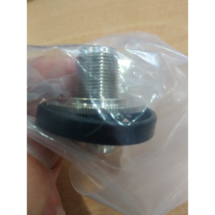 REC-C4 - CONECTOR BASE PL HEMBRA ACODADO PARA CABLE RG-58.
