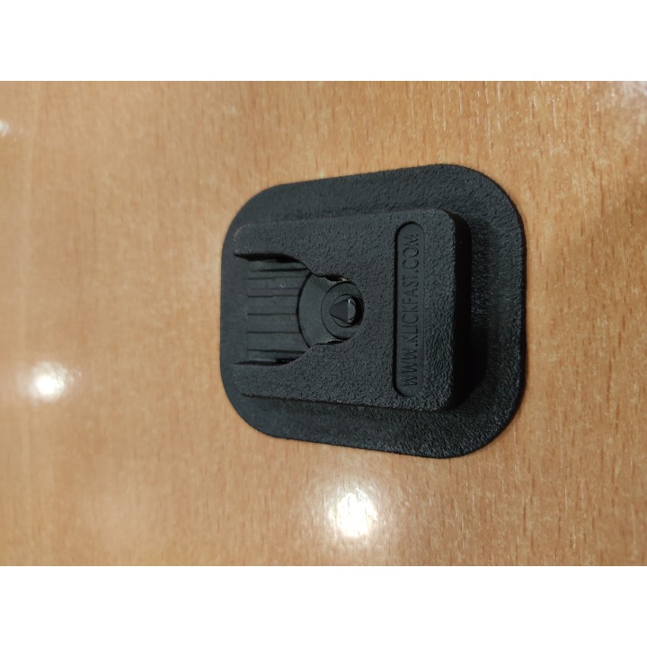 DOCK06 - PINZA CLICK FAST DE PLÁSTICO