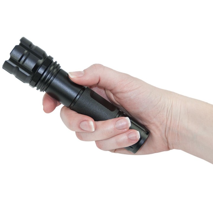 Linterna + cargador PNI ADVENTURE F10 + PNI HC41
