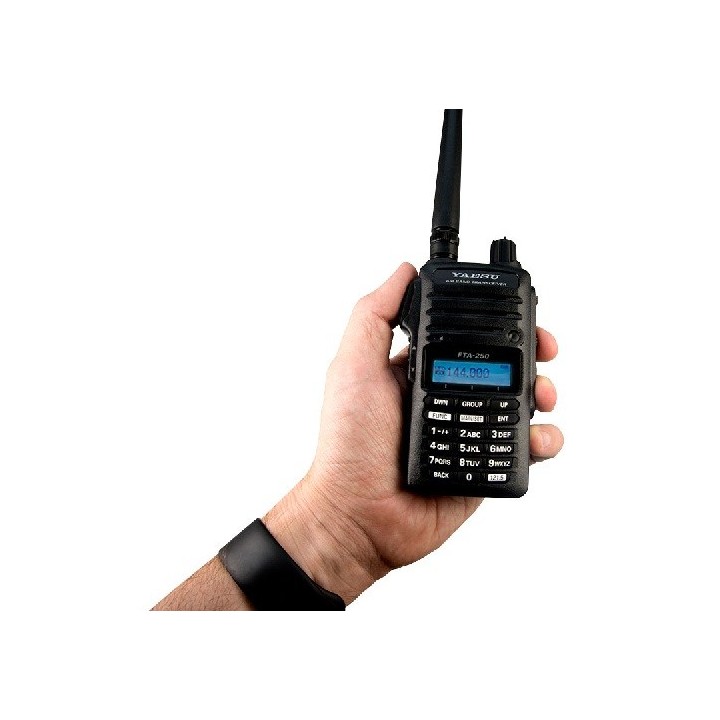 YAESU FTA-250L WALKIE BANDA AÉREA