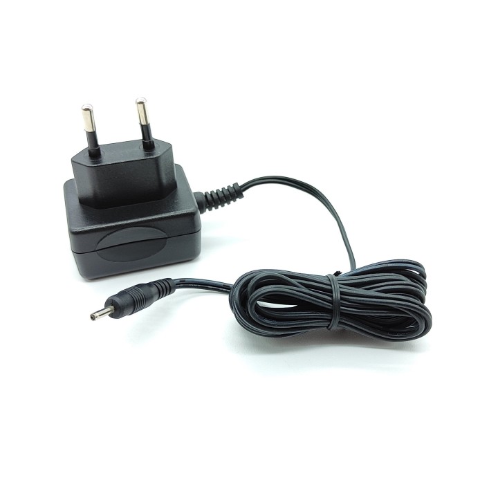 ALINCO EDC-128 CARGADOR PARA DJ-C7