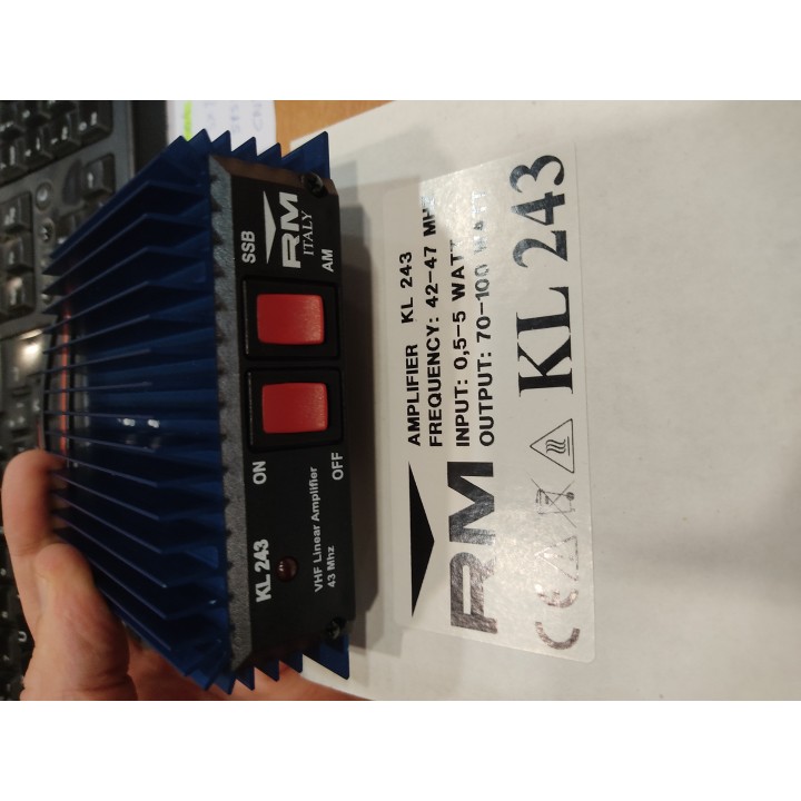 KL-243 Amplificador lineal RM KL-243  VHF 42-47 MHZ  100 W.
