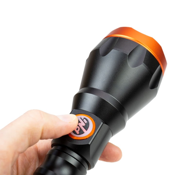 PNI ADVENTURE F550 LINTERNA LED 10W