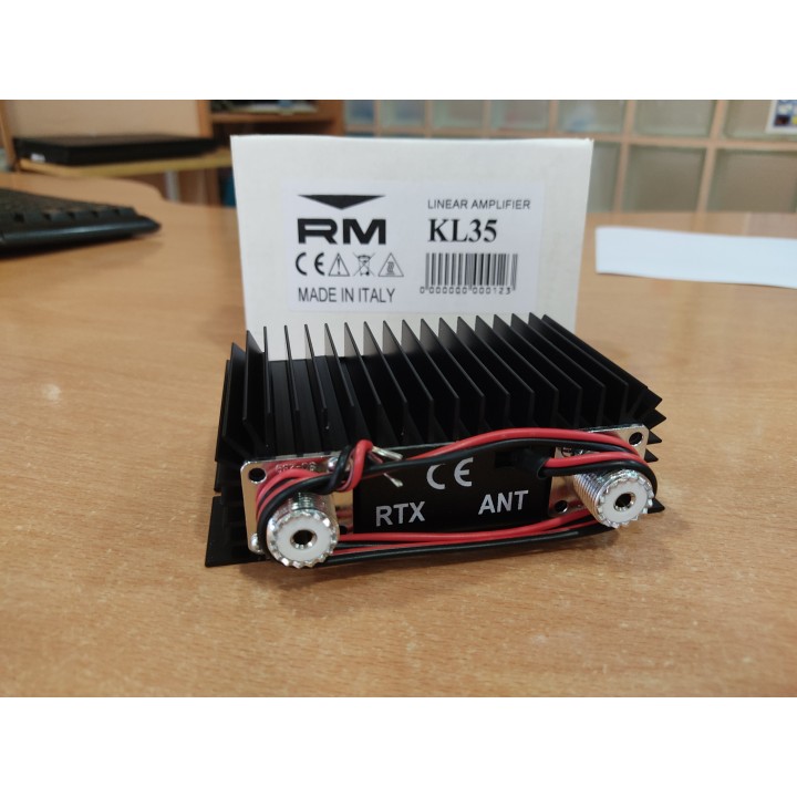 KL-35 - Amplificador lineal RM KL-35 para CB. 35 W.