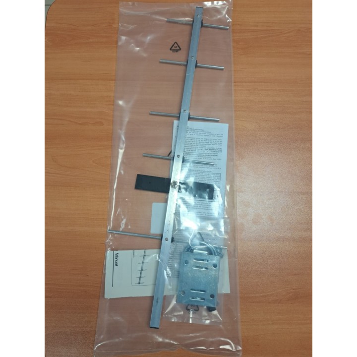 SIRIO SY 906 ANTENA UHF DIRECTIVA 900MHz (6 Elem) GSM