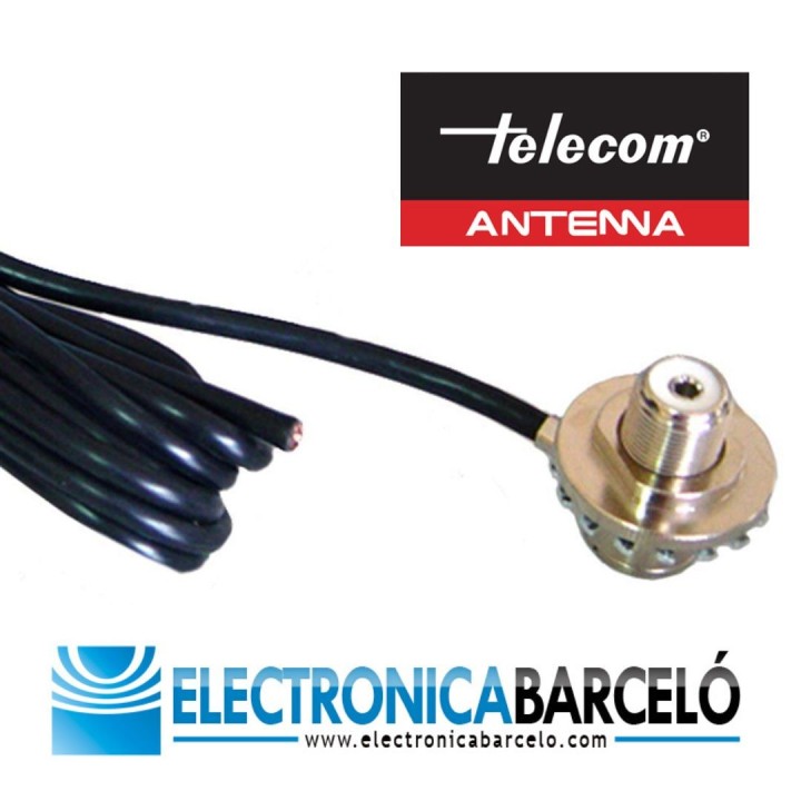 C-4 - 4 m. de cable RG-58 con base para instalación en chasis de vehículo o soporte.