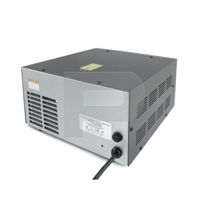 DIAMOND GSV-3000 DIAMOND FUENTE ALIMENTACIÓN ANALÓGICA 30 A.