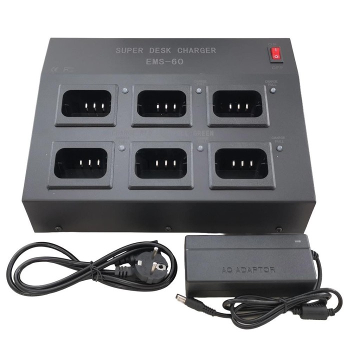 Cargador múltiple sobremesa de 6 slots para batería KNB-45-LI.