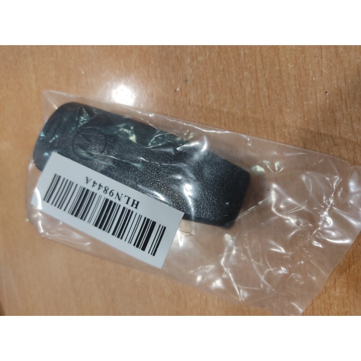 HLN9844A clip de cinturón corto para sujetar a los modelos GP y MTP de Motorola
