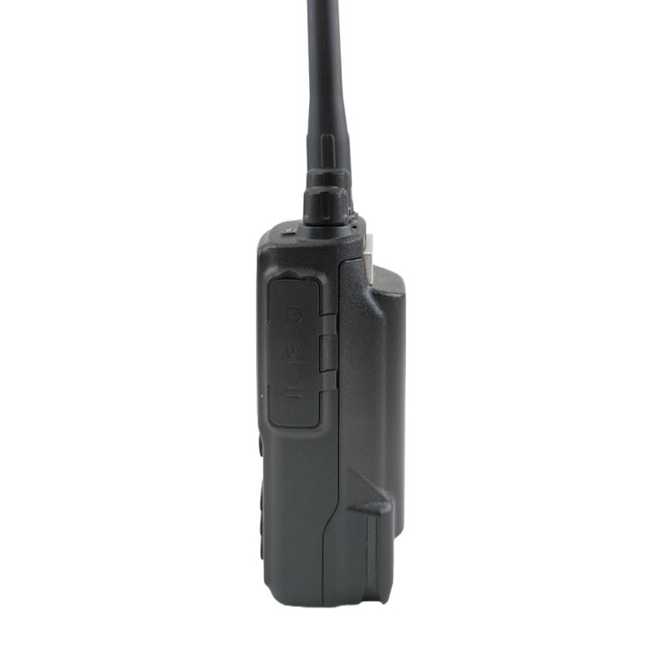 Transceptor portátil analógico / digital DMR para radioaficionados 144 / 430 MHz.