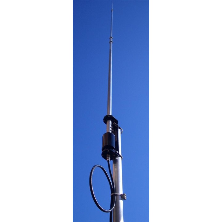 OUT-250-B - Antena vertical en aluminio de 3.5- 57 MHz., Altura: 7.13 m.