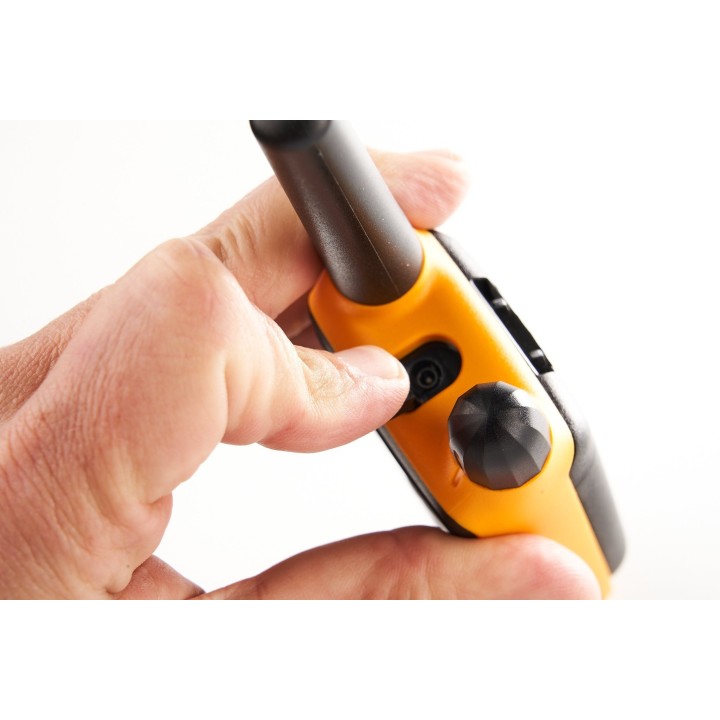 Dynascan P19 Pareja Walkies PMR-446 uso libre con estuche