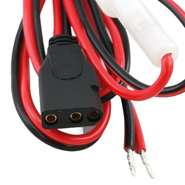 CA3P-R Cable alimentación robusto de 3 Pin con fusible.