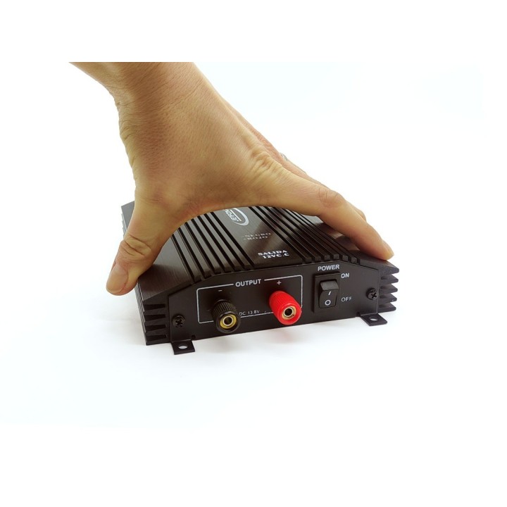 REDUCTOR DE TENSION PC-EV-15 A 15 AMPERIOS (CONVERTIDOR DE 24 A 12 VCC)