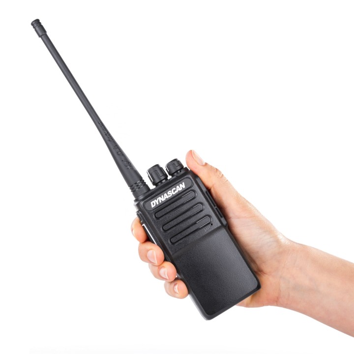 PACK DYNASCAN 240BT UHF (400-480 MHz) + AURICULAR ANYTONE Q8
