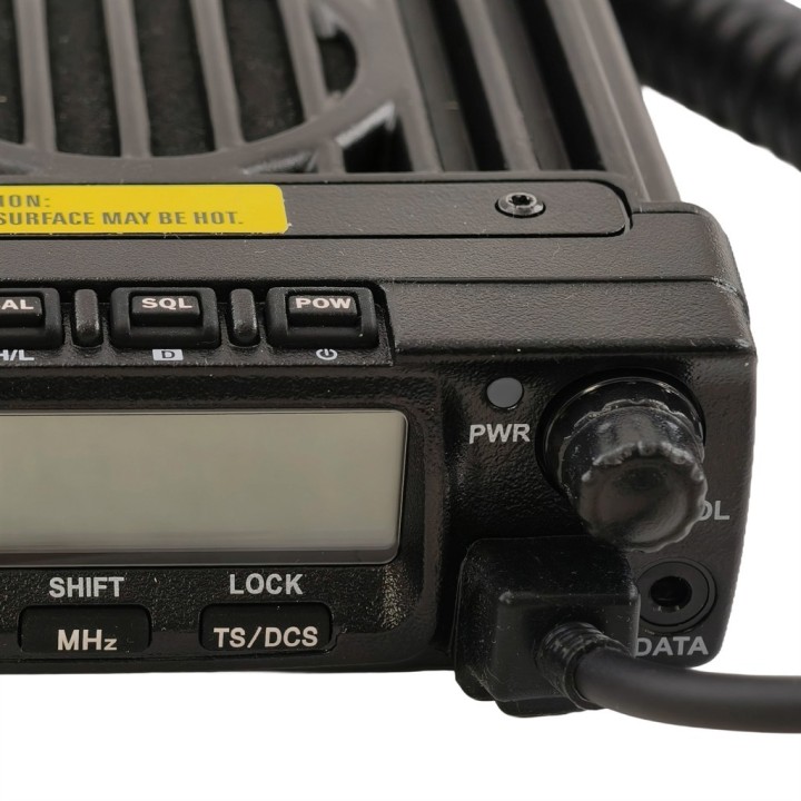 AT-588MAX-U Transceptor UHF uso profesional con bluetooth