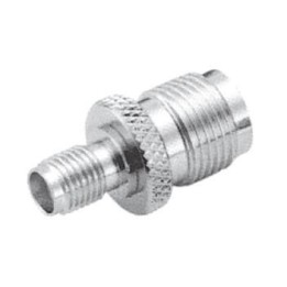 MT-2245 - Adaptador SMA hembra / TNC hembra.