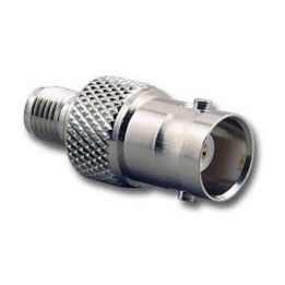 MT-8413 - ADAPTADOR SMA HEMBRA / BNC HEMBRA.