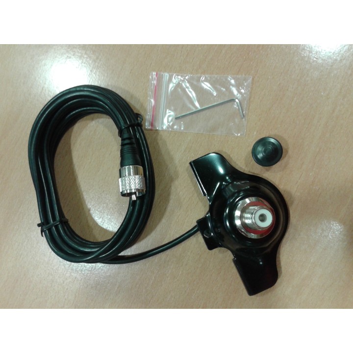 DJ-GRM-E - SOPORTE MALETERO, TIPO SEMICÍRCULO CON CABLE Y CONECTOR PL.