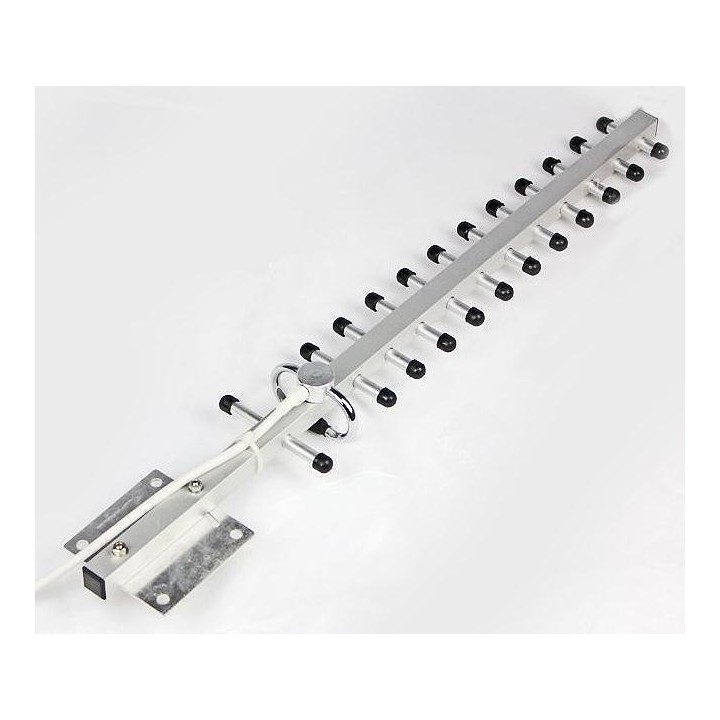 YAGI-3G - ANTENA DIRECTIVA 13 ELEMENTOS 3G