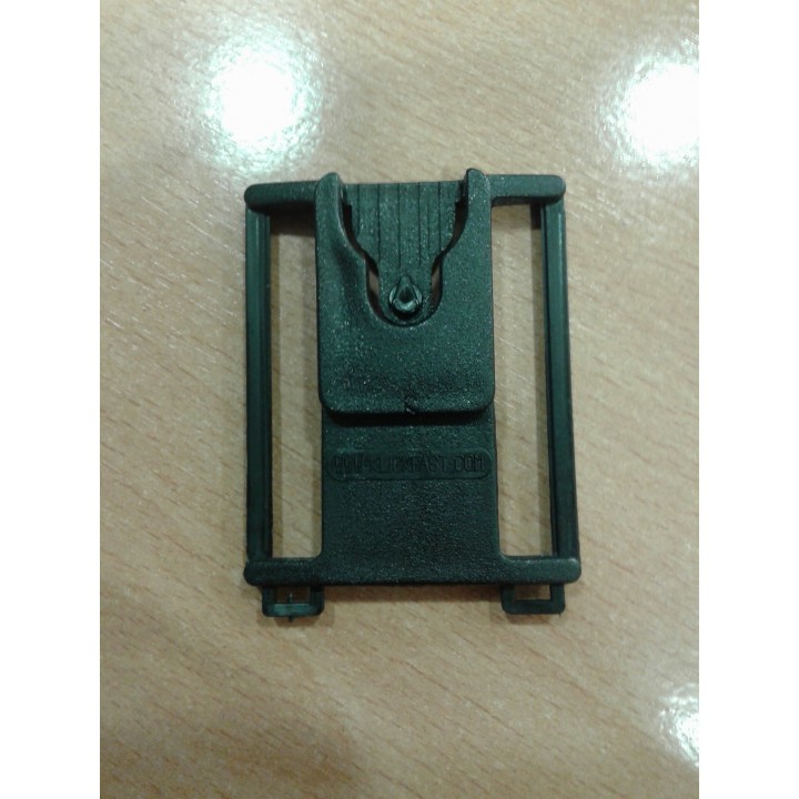 DOCK07 - PINZA CLICK FAST PLÁSTICO 6 CM.