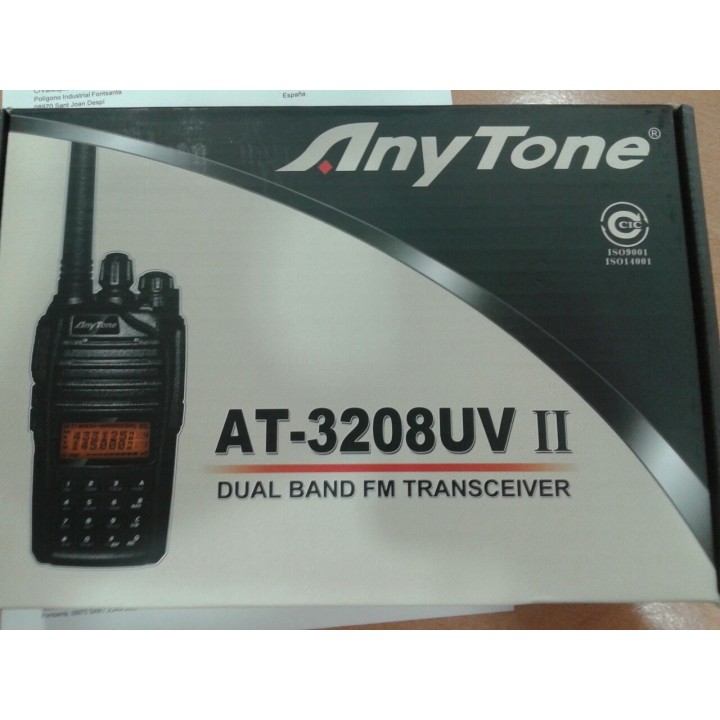 AT-3208-UV II - TRANSCEPTOR PORTÁTIL BIBANDA 144 - 430 MHZ.